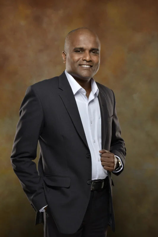 Aruna Deepthikumara Executive Director/ Group Chief Financial Officer